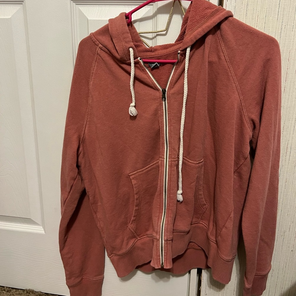 American eagle zip up